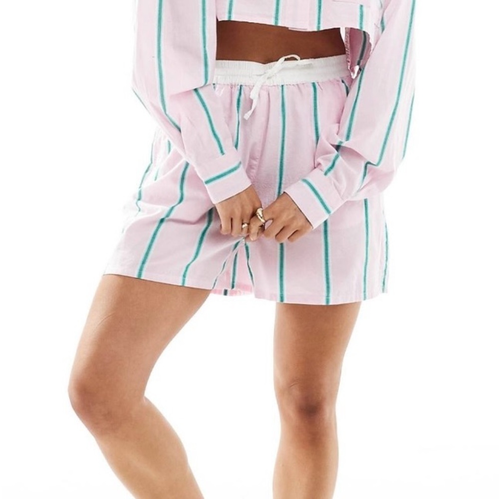 Relaxed Striped Pink and Teal Shorts w/ Contrast Waistband